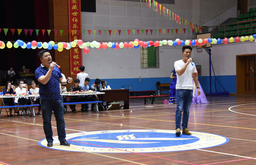 体育学院毕业晚会照片1_副本